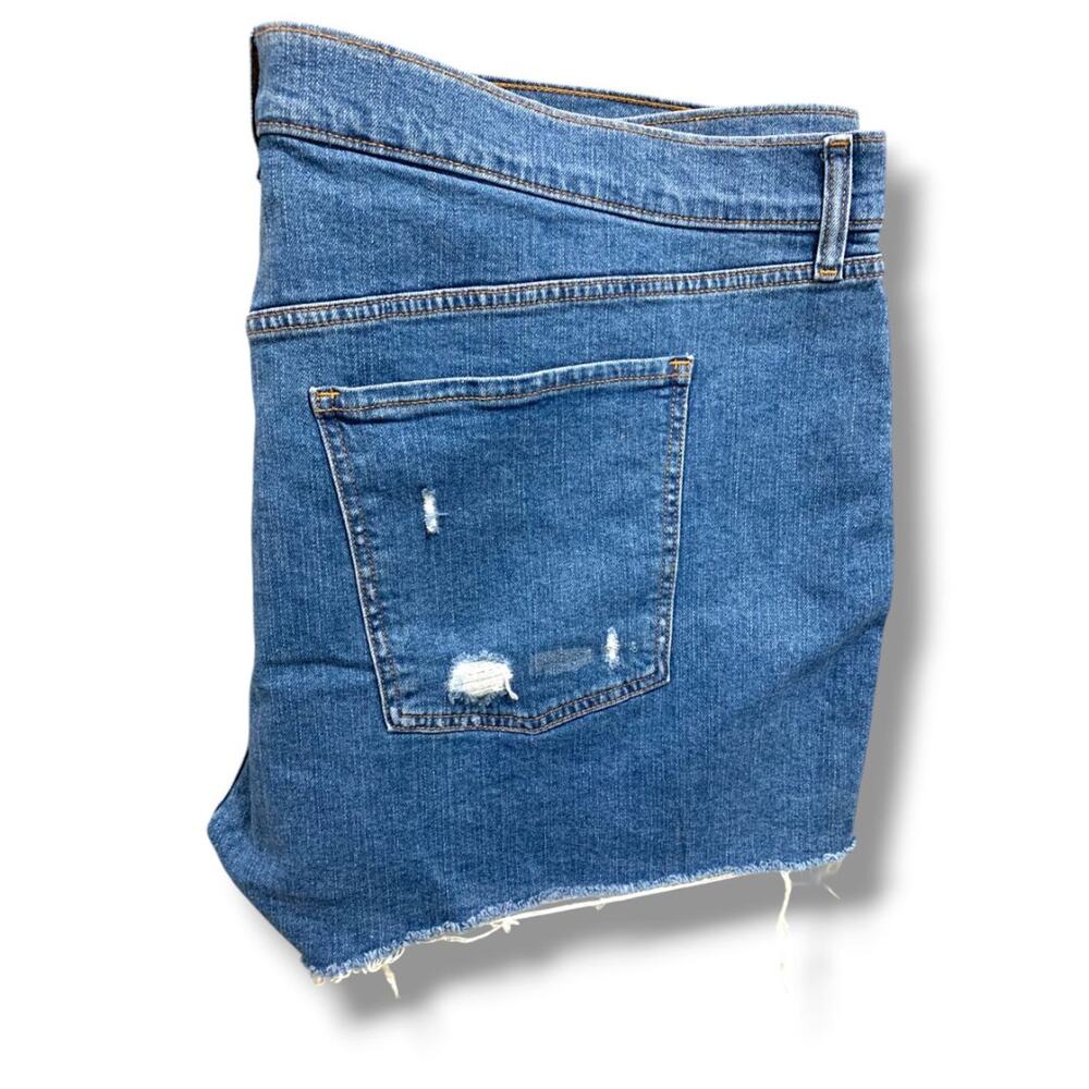 Size 26 Old Navy New Womens Plus Size Distressed Raw Hem Jean Shorts Mid-Rise